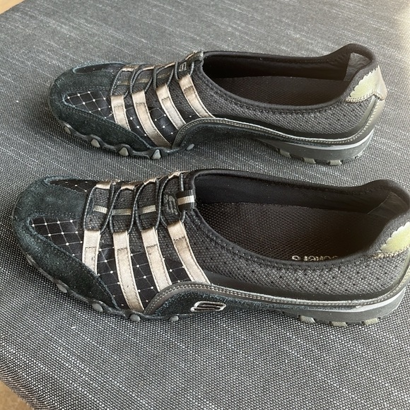 Skechers Bikers Point Sneakers Size 9.5 Black Suede Leather Slip On - Picture 3 of 7